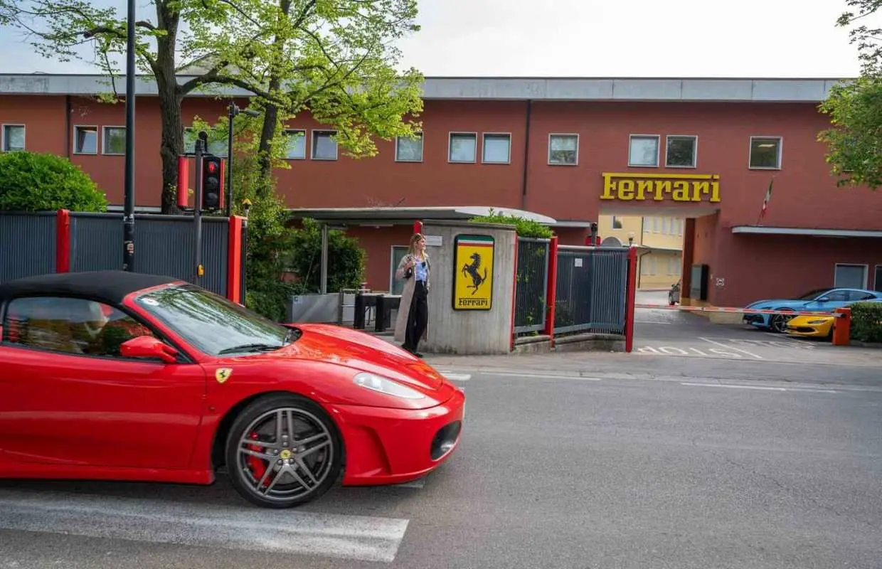 From Bologna: Balsamic Vinegar, Pavarotti and Ferrari Tour｜Italy