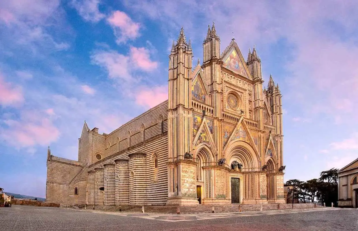 From Florence PRIVATE: Historical Umbria, Assisi and Orvieto｜Italy