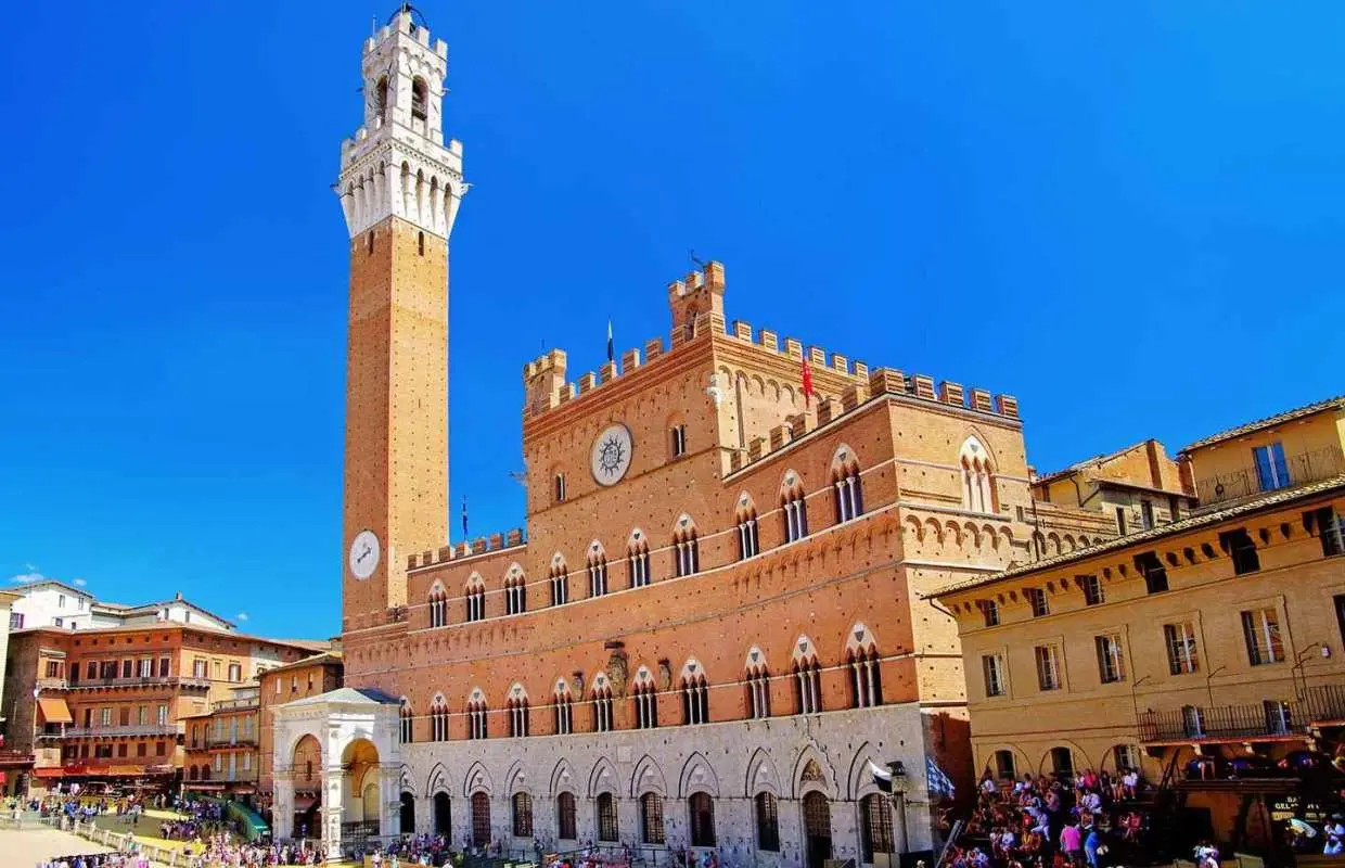 Siena: City Highlights Walking Tour with Expert Local Guide｜Italy