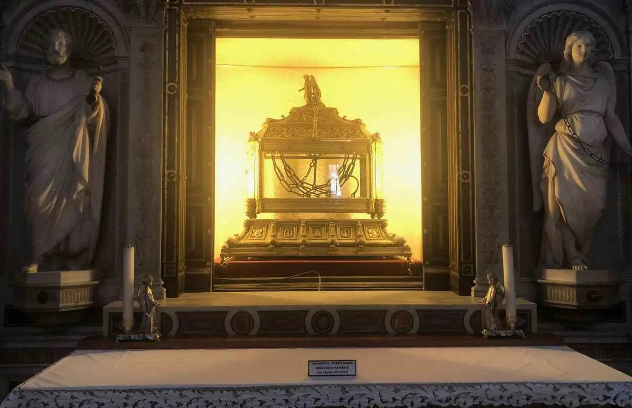Sts Peter & Paul in Chains Tour｜Italy