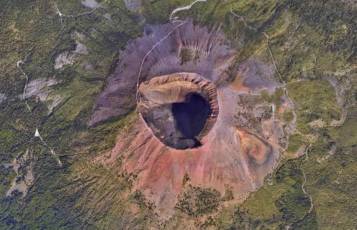 From Salerno to Vesuvius: Train, Ticket & Digital Guide｜Italy