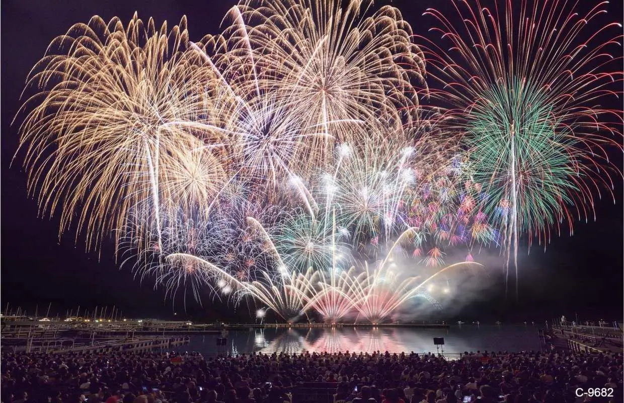 Huis Ten Bosch 2D1N | All-Inclusive:Hotel, Bus, Pass, Meals & Free-flow Drinks