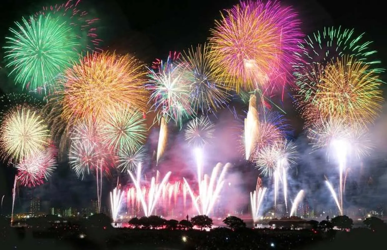 Ise Grand Shrine National Fireworks Festival Night Bus Tour from Osaka