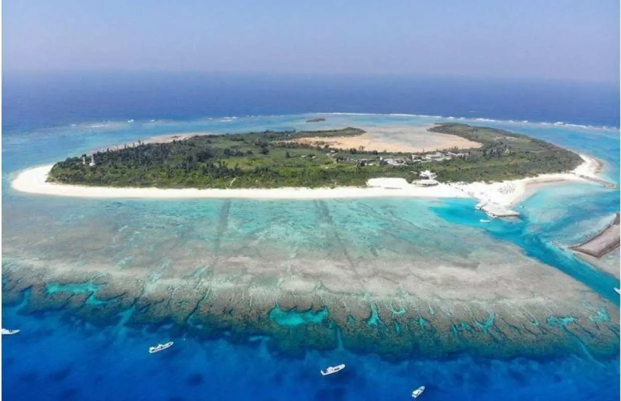 【那覇から送迎込み】水納島♡瀬底島でシュノーケリング体験！追加料金なし！ドローン撮影付き♡写真、動画無料サービス！