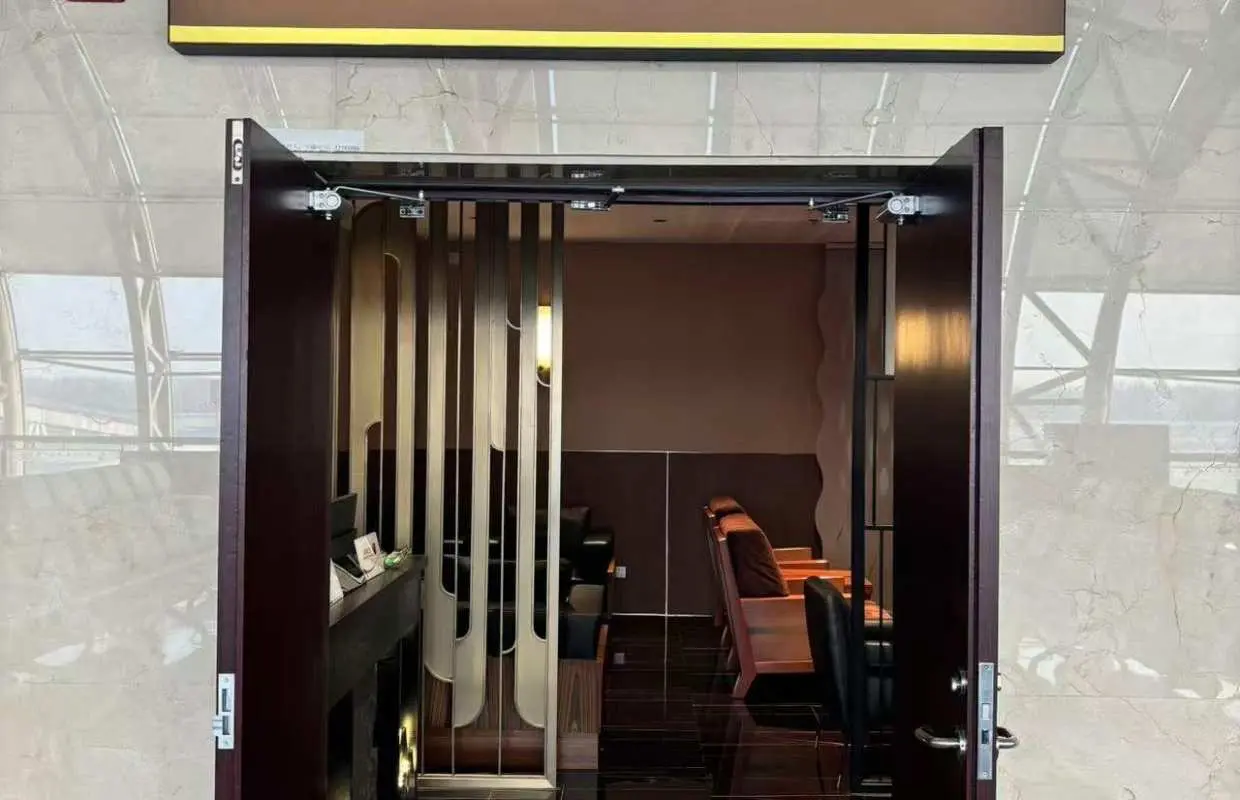 長春龍嘉國際機場(CGQ) | Terminal 1 | International First Class Lounge | 貴賓室服務