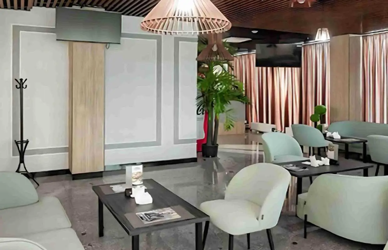 奧拉爾阿克佐爾機場(URA) | Main Terminal | Business Lounge | 貴賓室服務