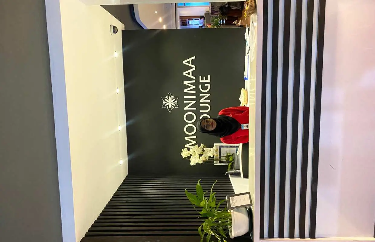 維拉納國際機場(MLE) | Main Terminal | Moonimaa Lounge | 貴賓室服務