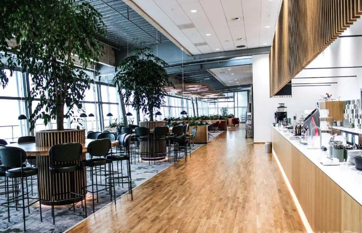 比隆機場(BLL) | Main Terminal | King Amlet Lounge | 貴賓室服務