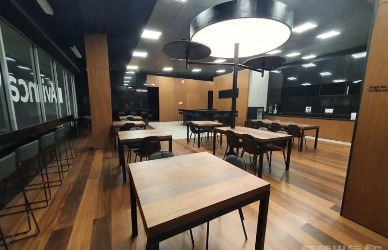帕洛內格羅國際機場(BGA) | Main Terminal | Avianca VIP Lounge | 貴賓室服務