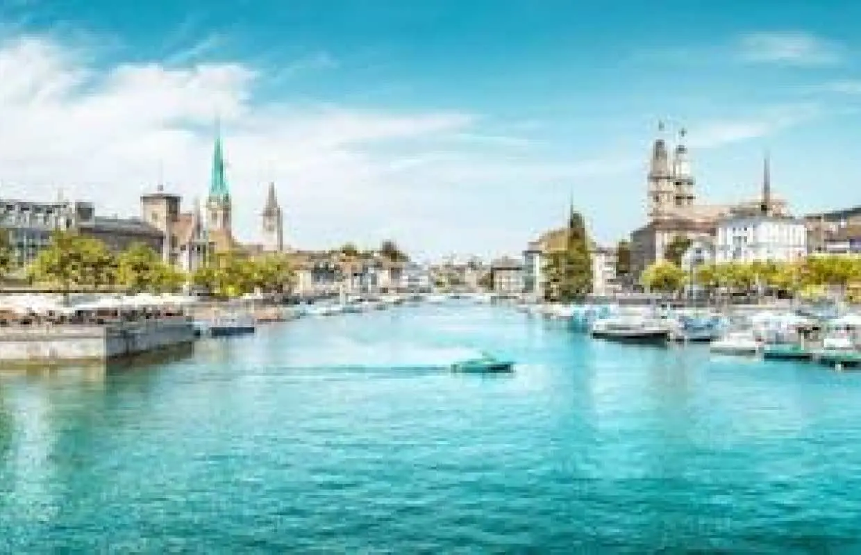Escape Tour self-guided, interactive city challenge in Zurich