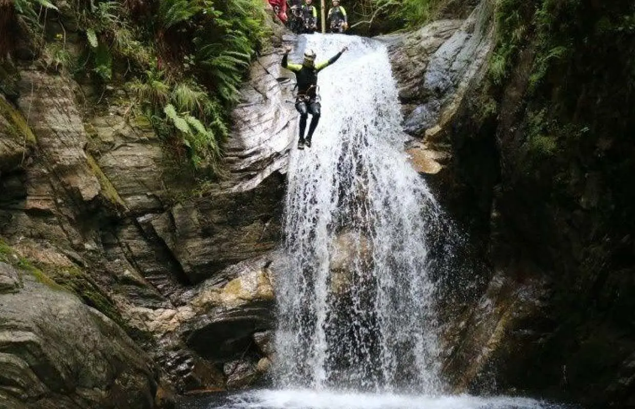 Cugnasco Canyoning for Experienced Adventurers at Lake Maggiore
