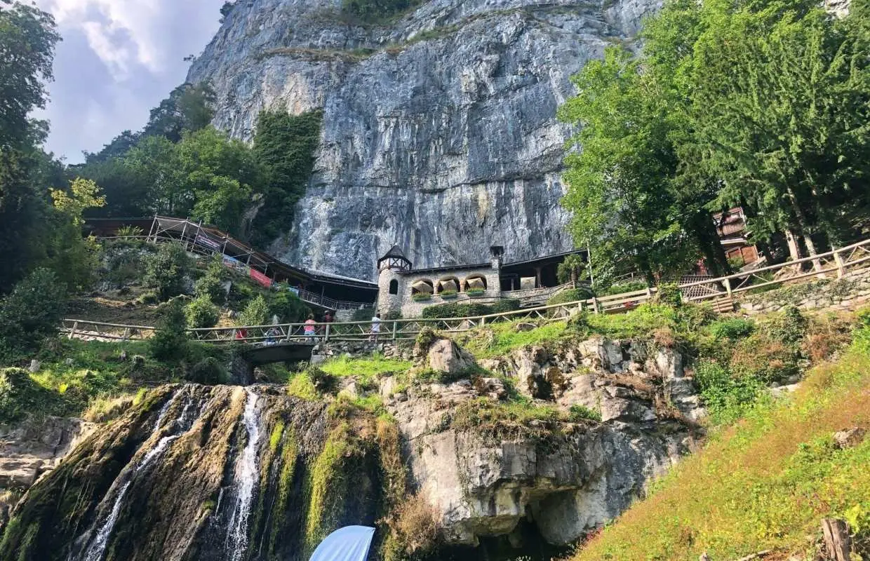 Culinary Sightseeing Tour Interlaken by Bus