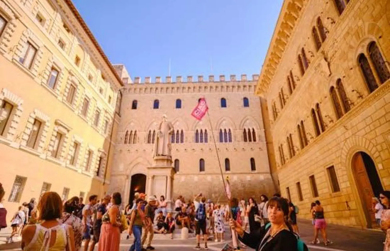 San Gimignano, Siena, Monteriggioni and Chianti with wine tasting