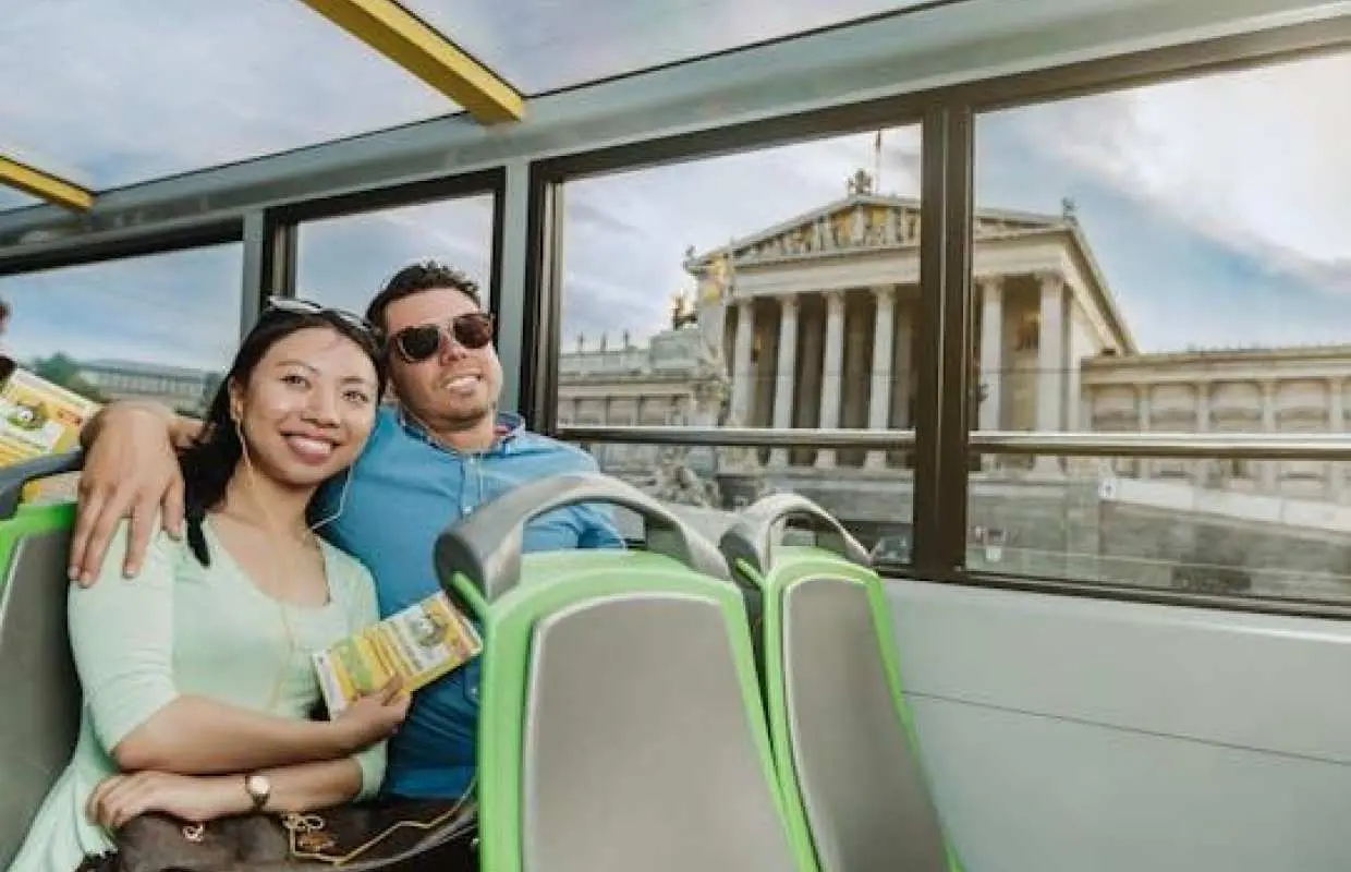 Royal Vienna 48-hour hop-on hop-off bus