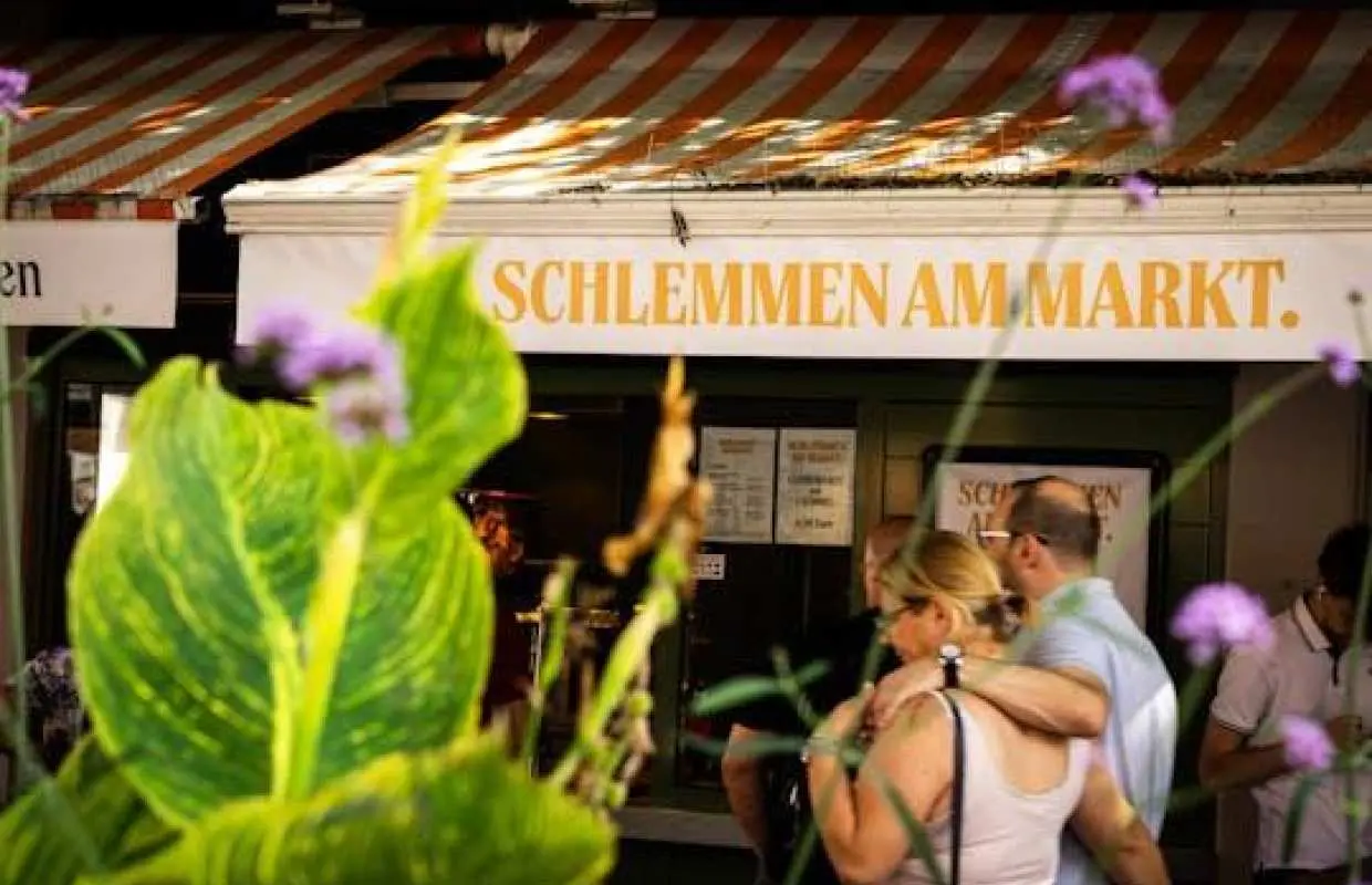 Guided Tasting Tour of Munich's Viktualienmarkt