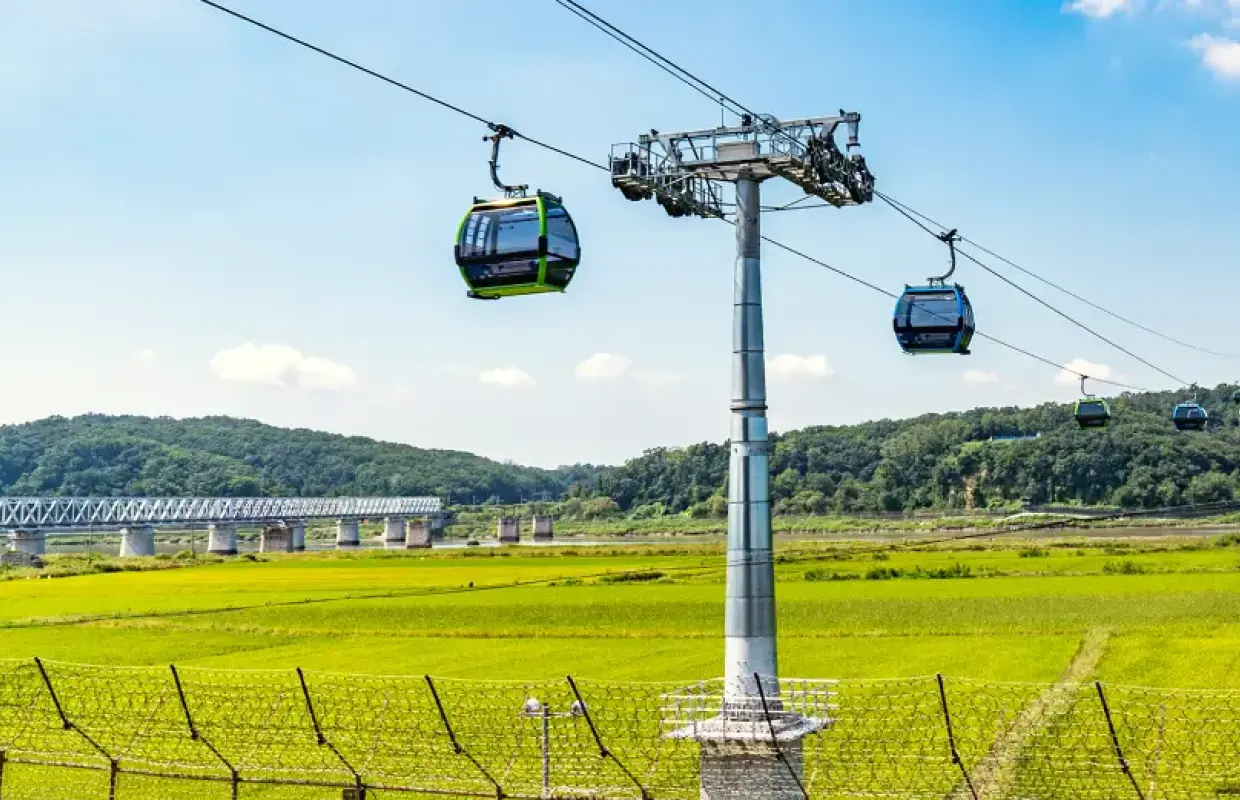 [Gyeonggi] K-DRAMA TOUR Winery + Jam Making + Create Your Own Wine, Gamaksan Suspension Bridge, Imjingak Cable Car (Crystal Cabin)