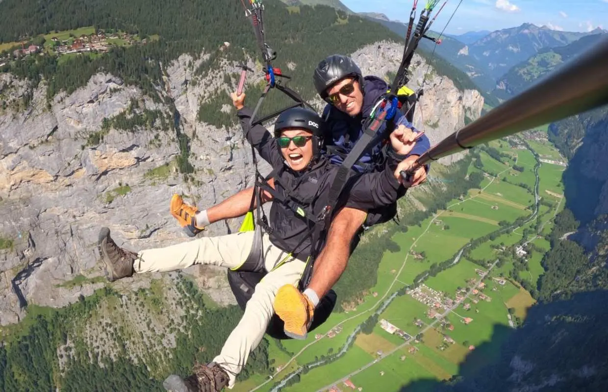 Paragliding in Lauterbrunnen Valley from Mürren