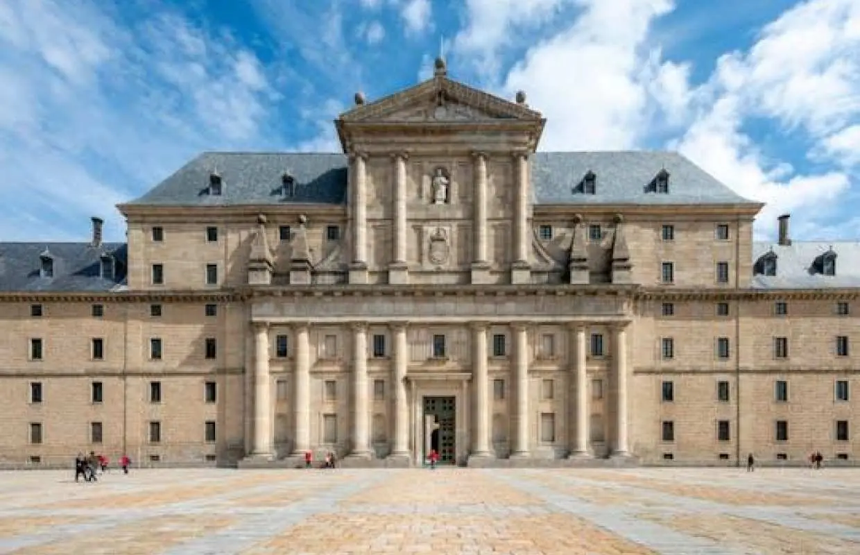 Escorial and Valley half-day tour from Madrid