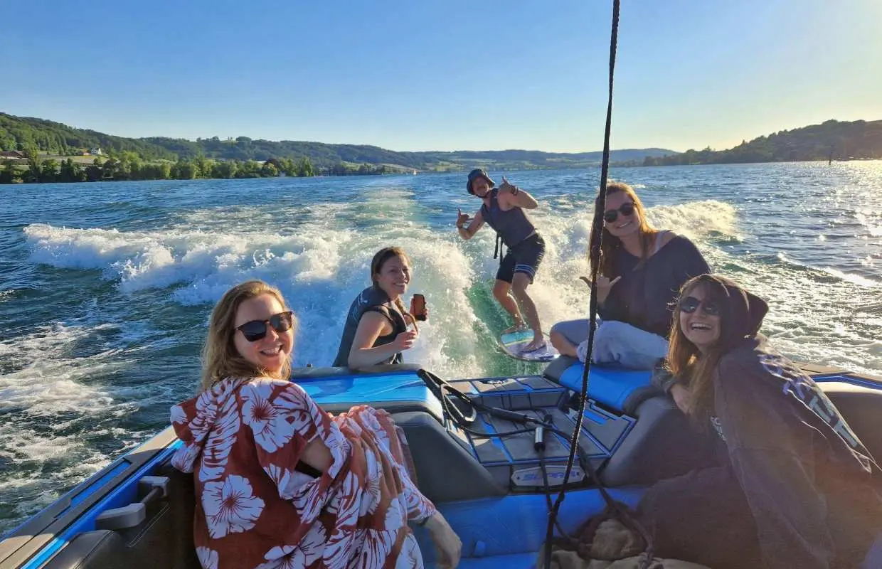 Public wake surfing on Lake Constance (Bodensee)
