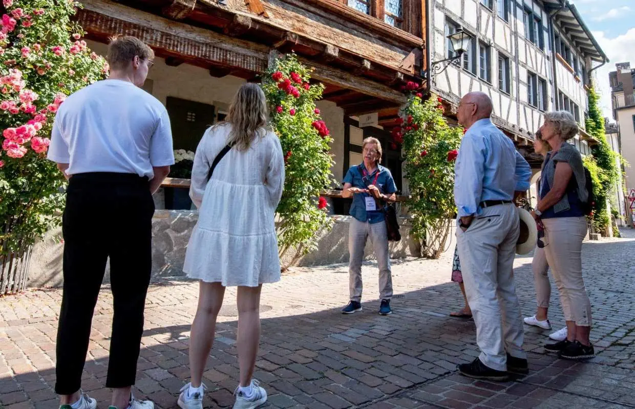 Rapperswil public guided tour of the old town