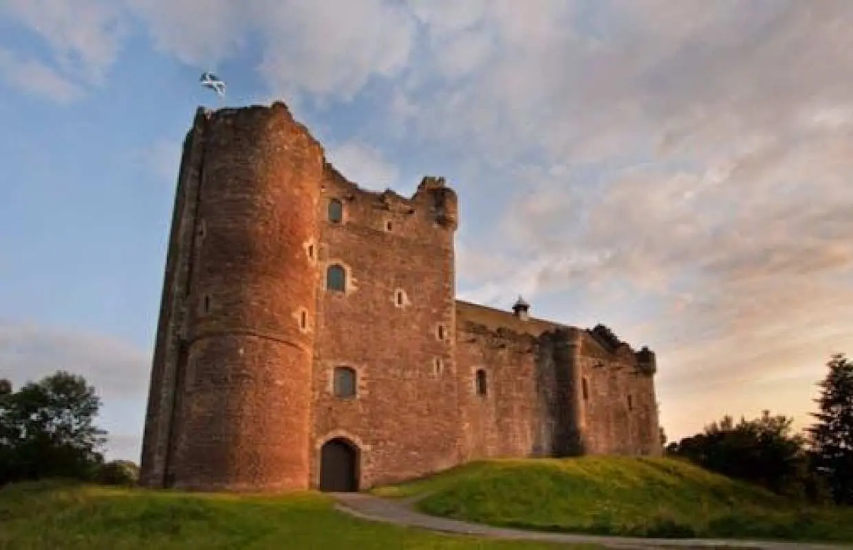 West Highland Lochs, mountains and castles tour from Edinburgh