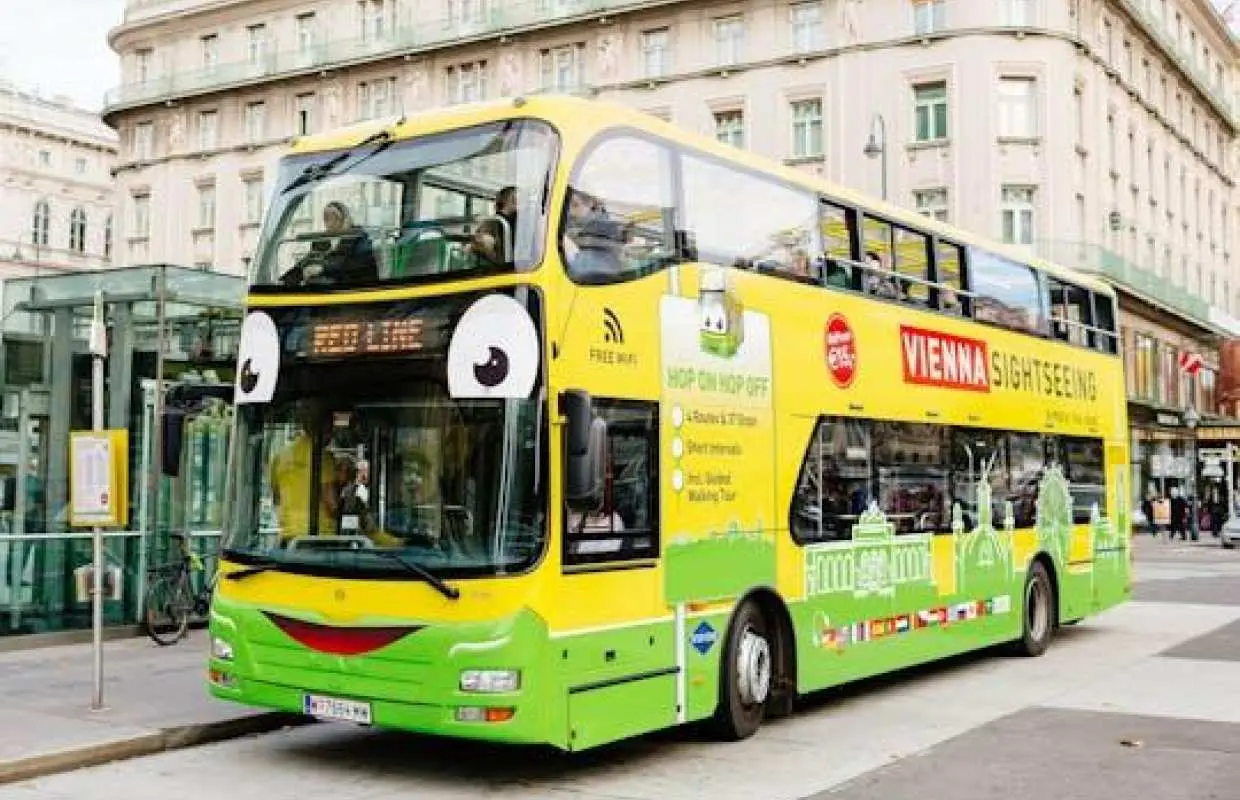 Vienna 24-Hour Hop-On Hop-Off Highlights Bus Tour