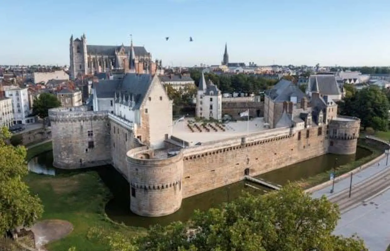 Nantes city card