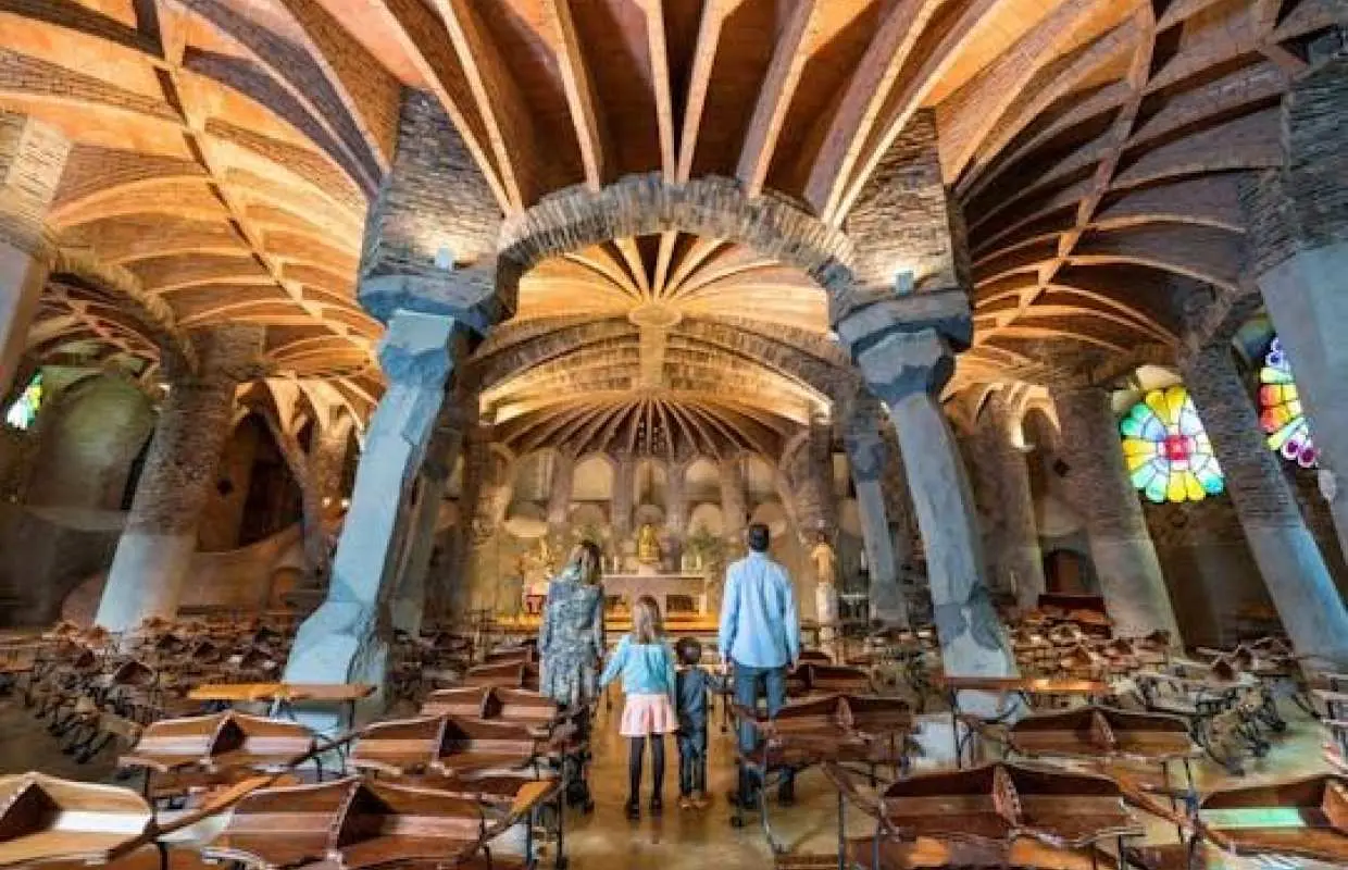 Colonia Güell Combinat entrance with audio guide +  train ticket from Barcelona