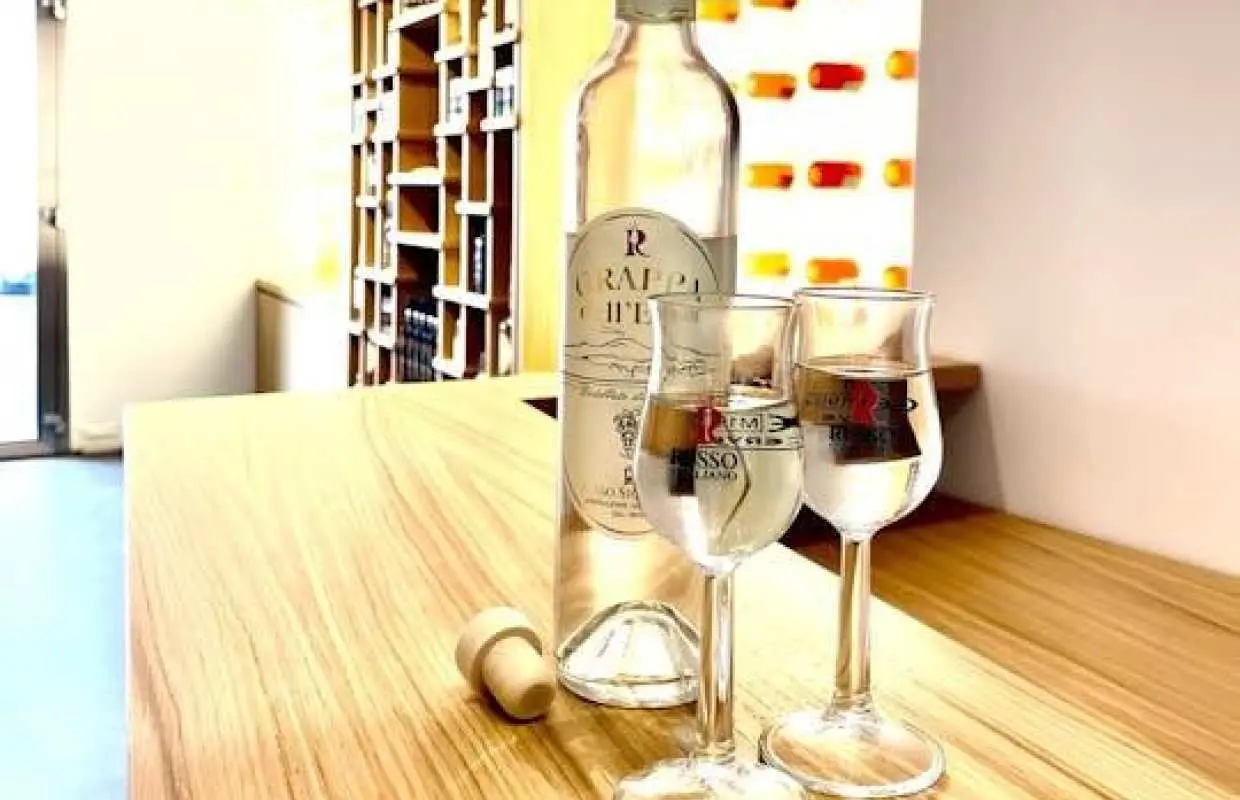 Etna liquor tasting tour