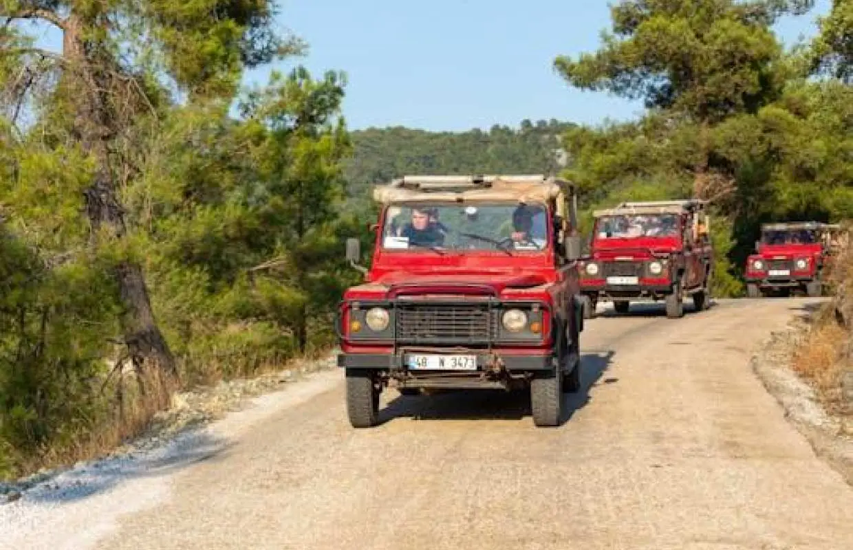 4x4 safari and boat cruise in Marmaris with onboard lunch
