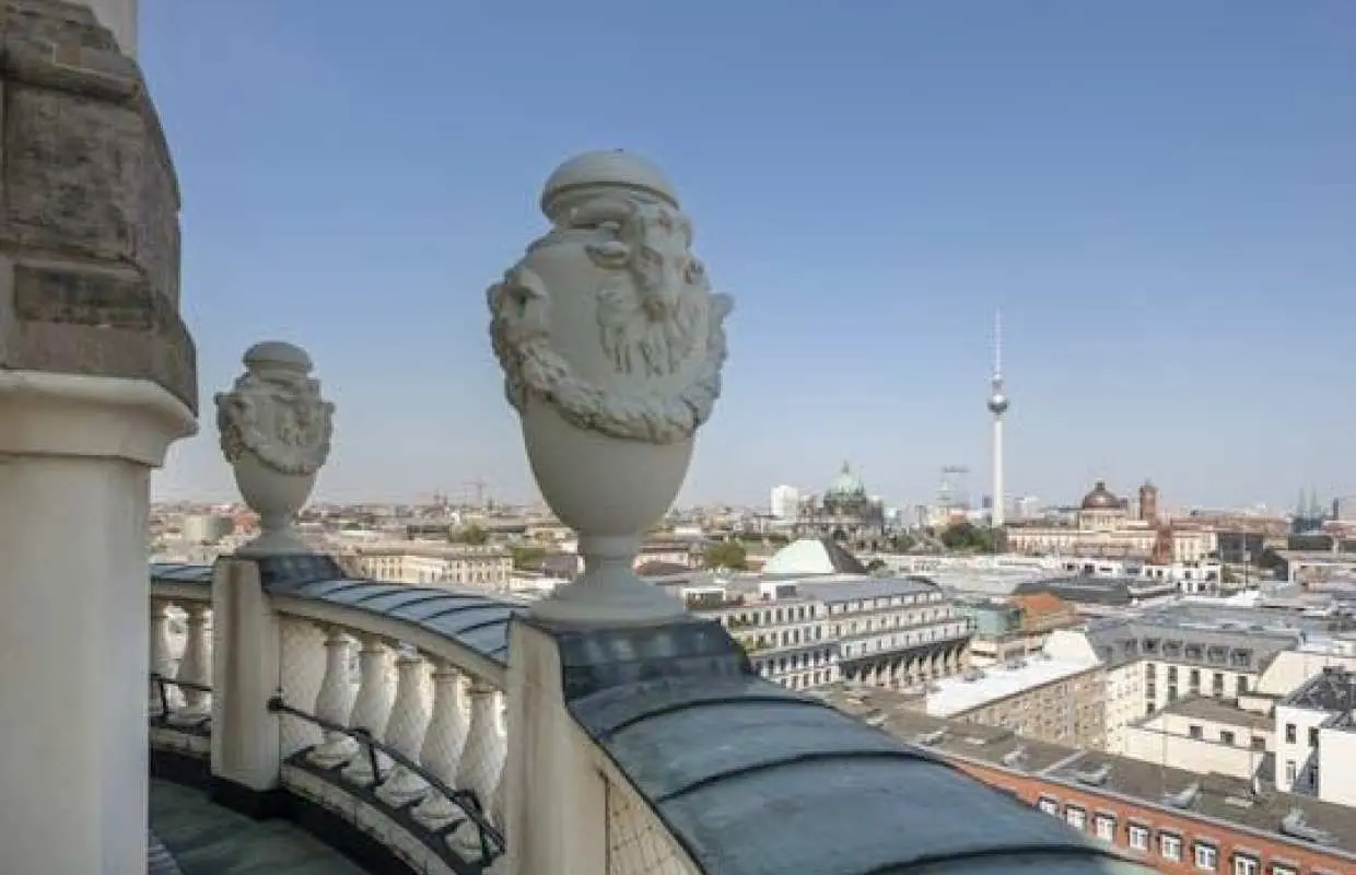 柏林弗朗索西斯大教堂 (Französischer Dom Berlin)，附語音導覽的觀景台