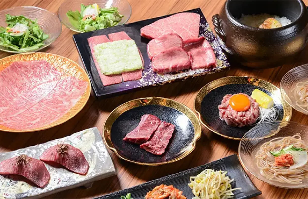 Hokkaido, Japan | Ponga Yakiniku (Grilled Meat) Sapporo Susukino Branch | Signature Tatami Green Onion Salt Beef Tongue