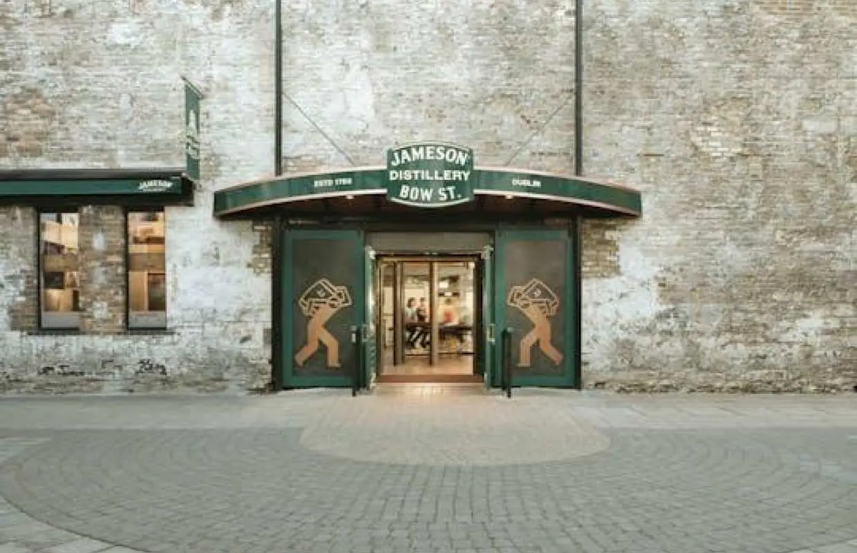 Jameson Distillery guided tour with tasting