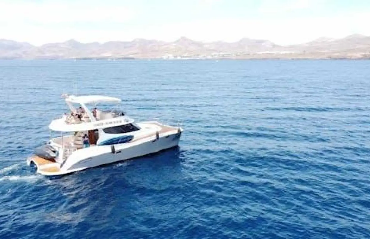 Catamaran experience small groups - ticket only