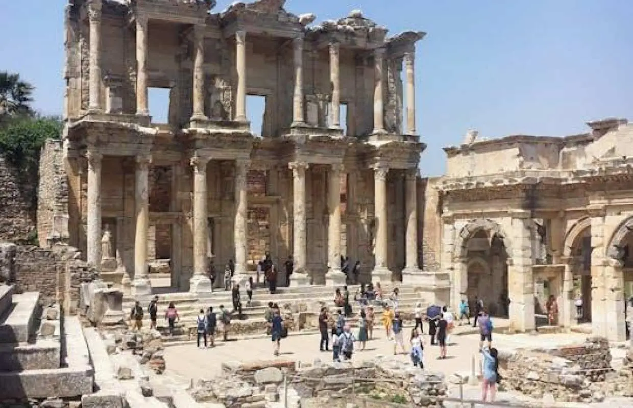 Private tour of Ancient Ephesus with pottery demonstration