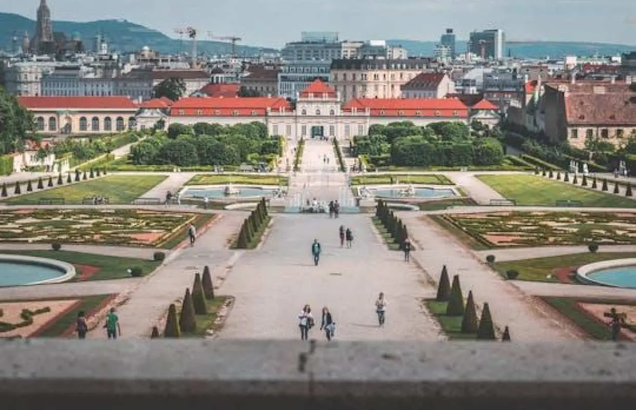Vienna one hour tour with a local