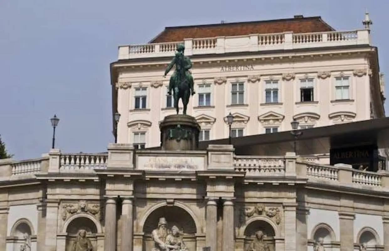 Albertina Museum staterooms self-guided audio tour