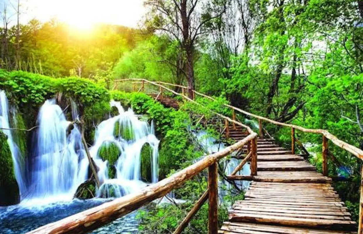 Plitvice Lakes National Park guided private tour from Split