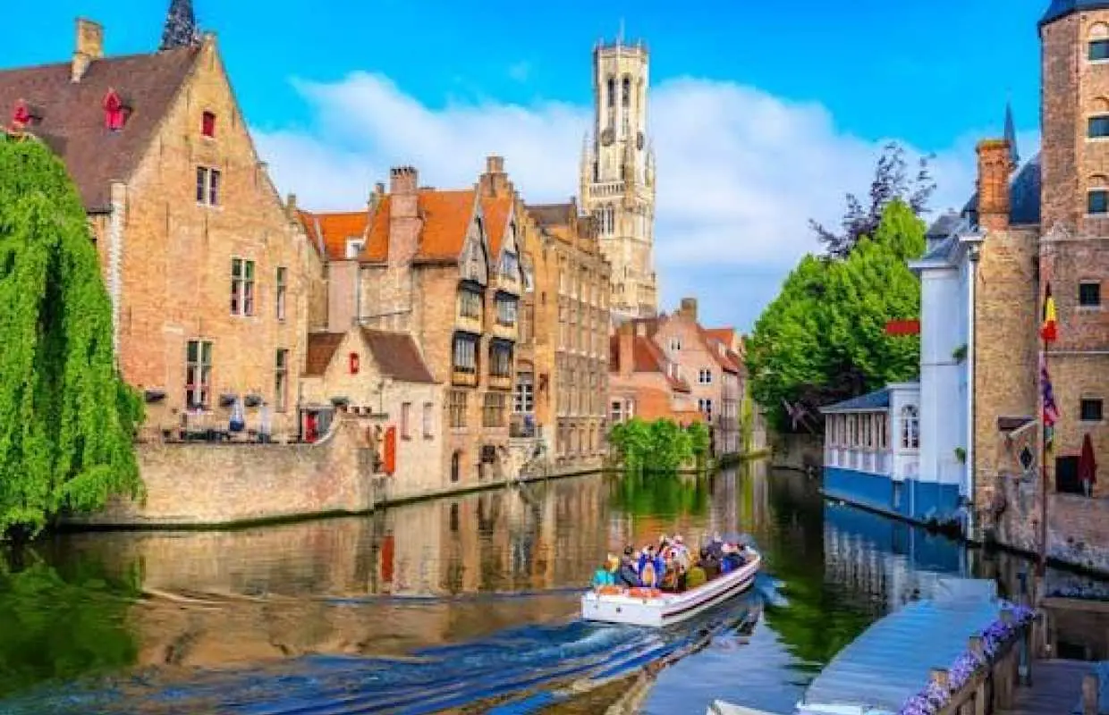 Bruges and Ghent day trip with transport from Brussels