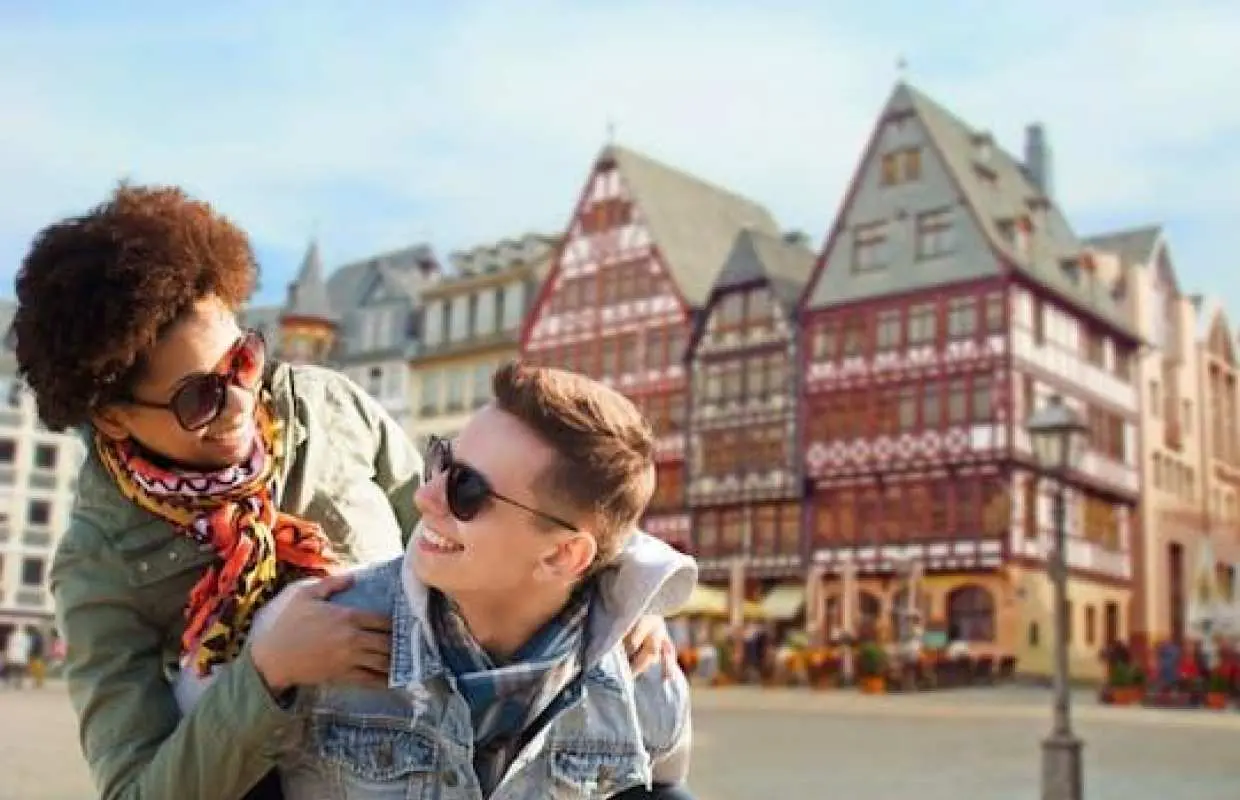 Heritage of Frankfurt private walking tour for couples
