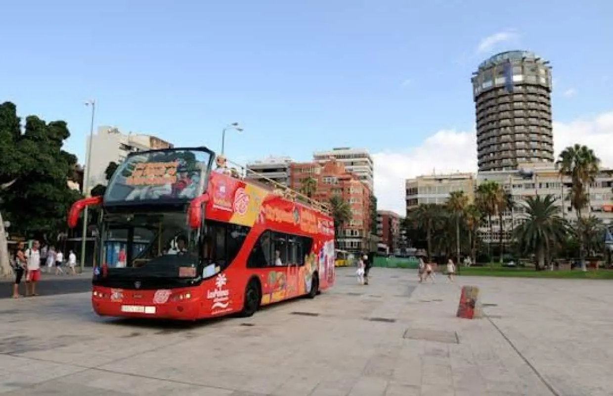 Sightseeing bus tour of Las Palmas de Gran Canaria with 1-day access