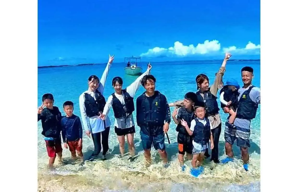【4小時私人遊艇包船 | 豪華】無人島和津見島巡遊 - 歡迎直接前往，無需攜帶任何物品，提供洗手間，3歲以下兒童免費