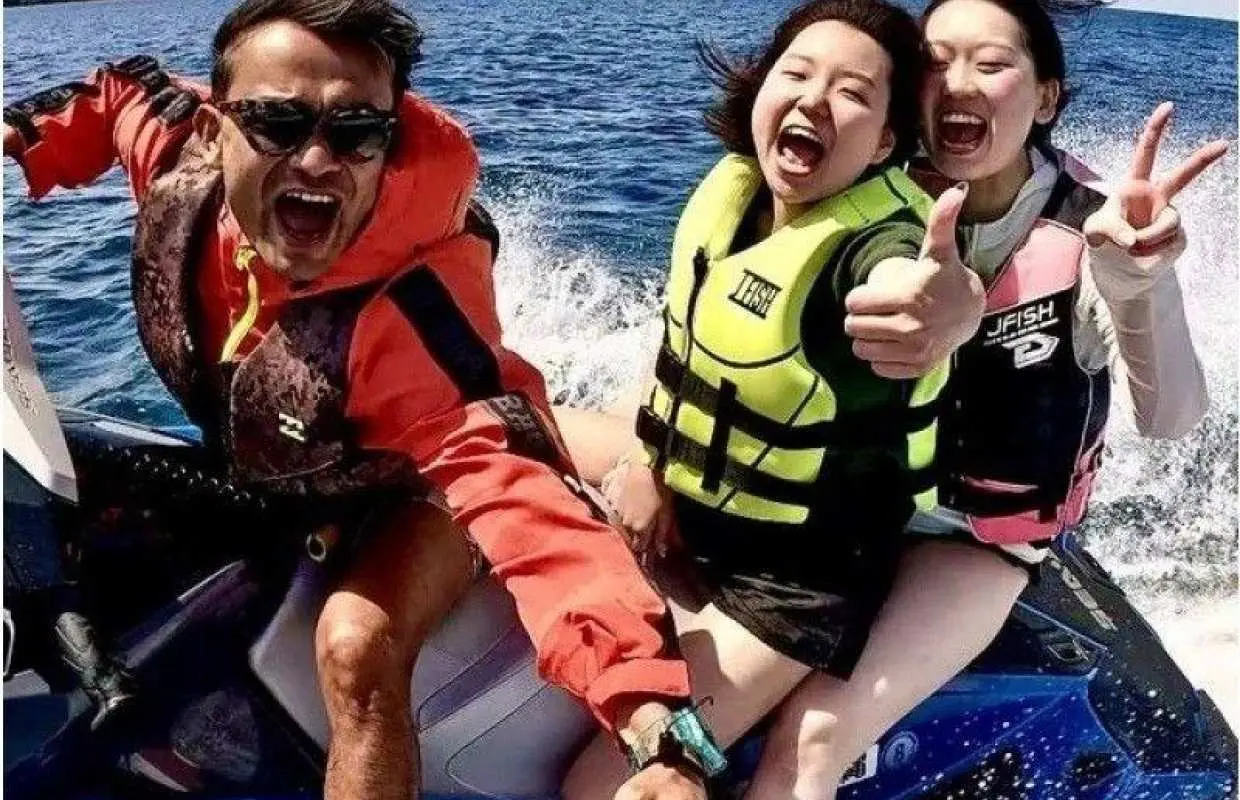 【从冲绳宜野湾出发】享受冲绳美丽大海的3项海上运动套餐。