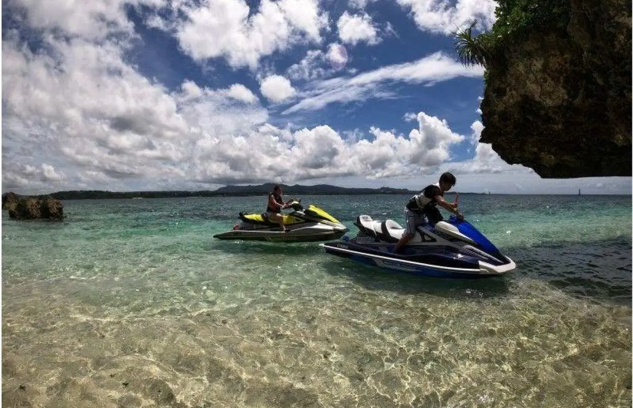 【每日限2班】觀光噴射機之旅 - 遊覽古里島、瓦魯米海峽和羽地瀨戶內海 -