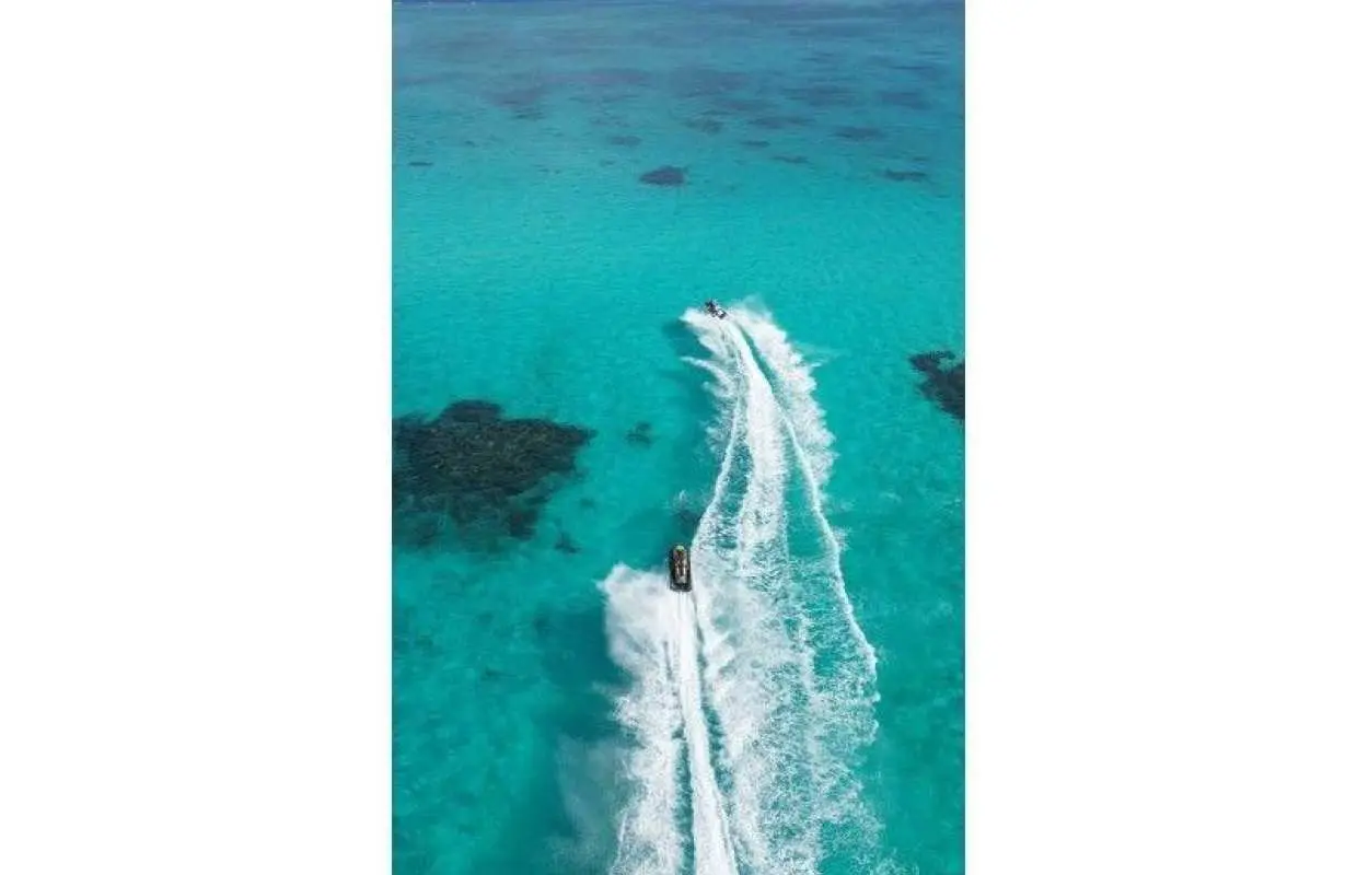 【石垣島/半日】八重山の青い海をジェットスキーでツーリング・シュノーケリングなど様々な遊び方をご用意！　《免許必須》