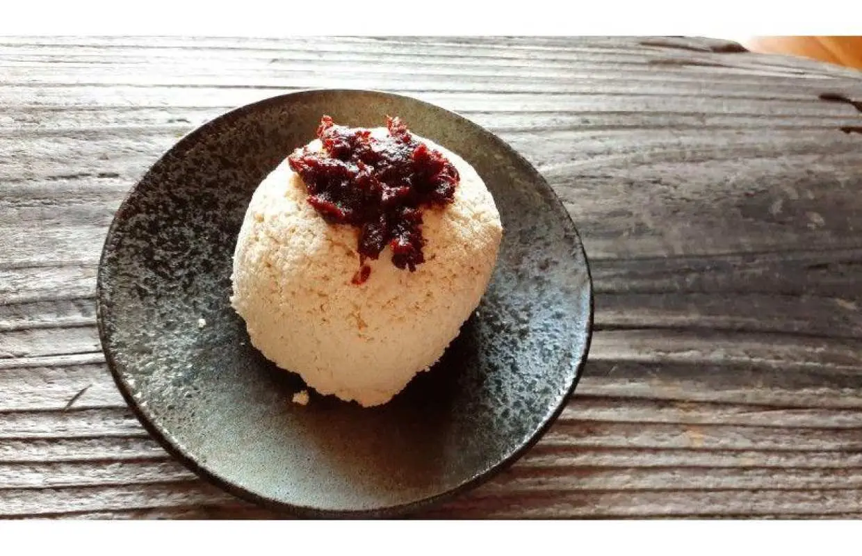[Southern Okinawa] Traditional seawater tofu making, sea activities, eco-tour