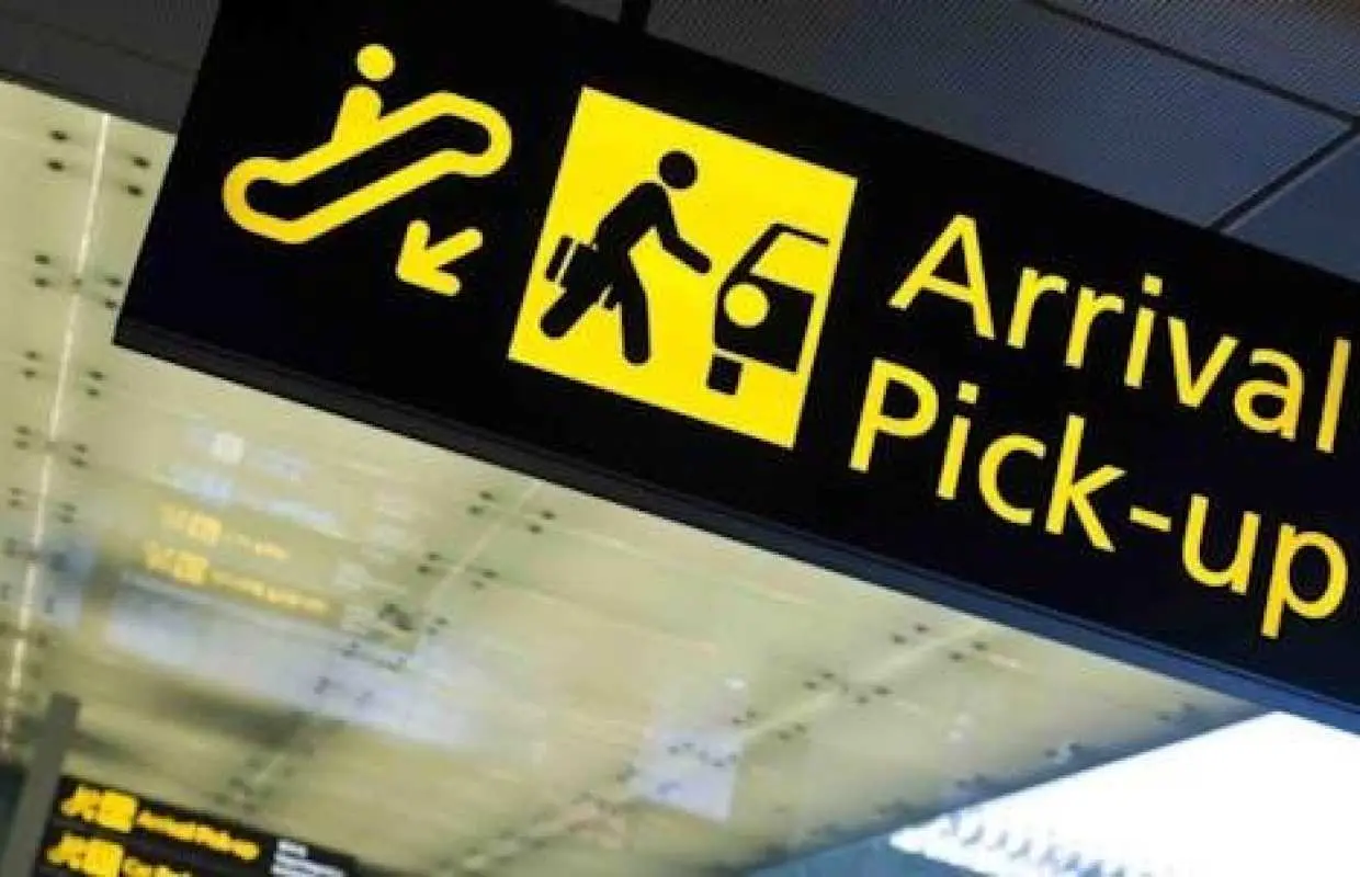 Hotel or airport private one way transfer in Phnom Penh