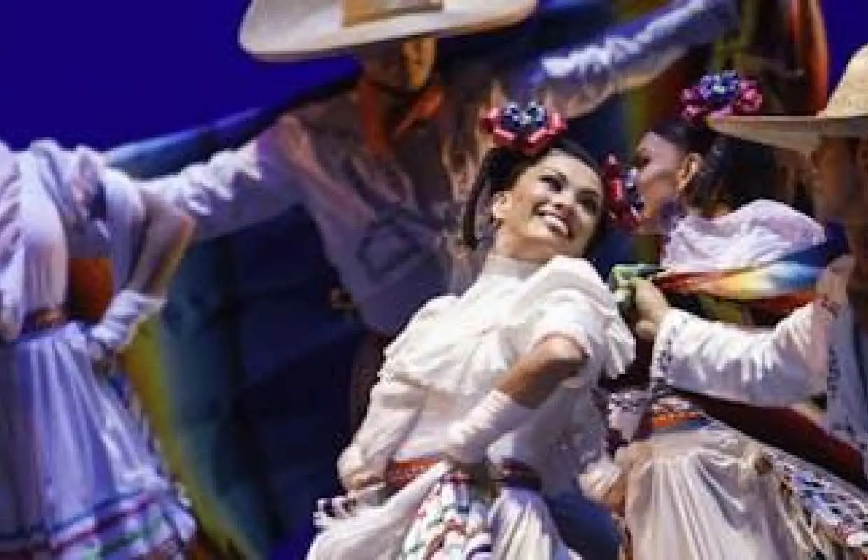 Folkloric ballet of Mexico skip-the-line VIP tickets with transportation