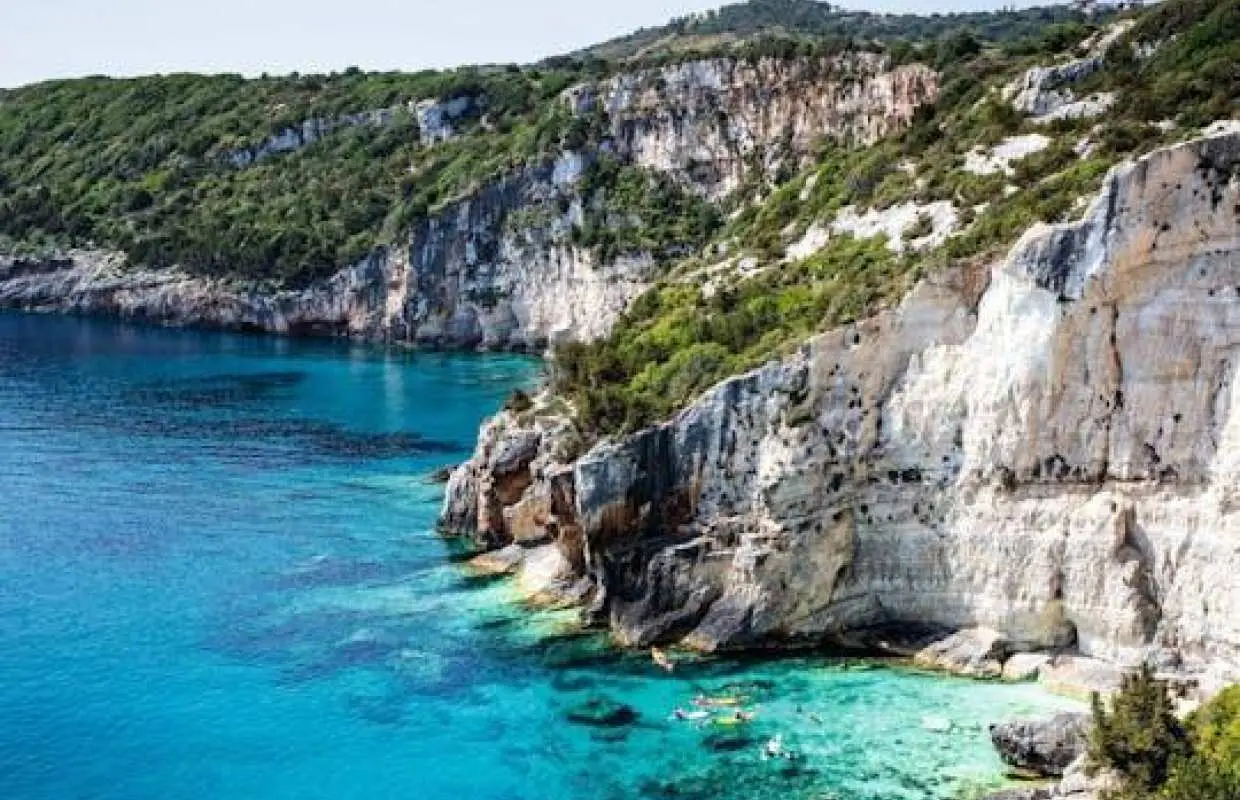 Boat Tour to the Shipwreck of Zakynthos with optional transfers
