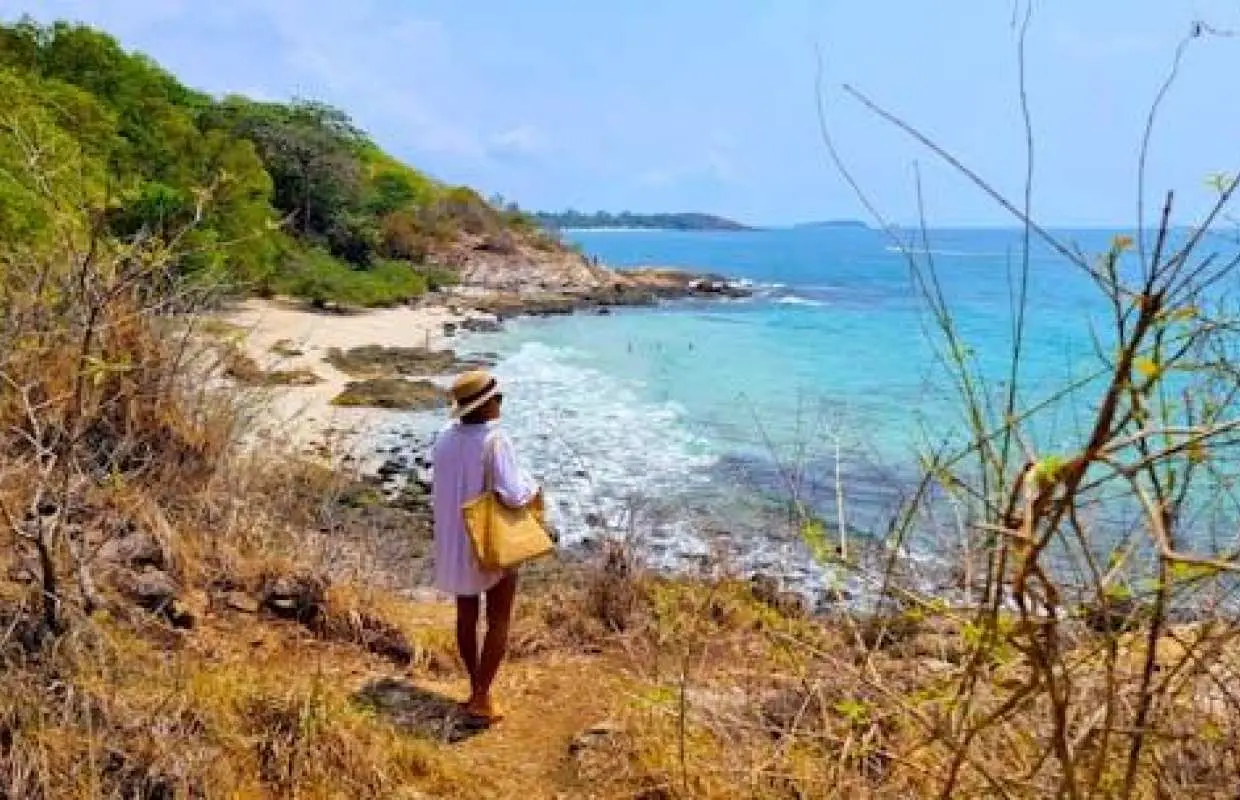 Koh Samet Island Self-Guided Tour from Pattaya
